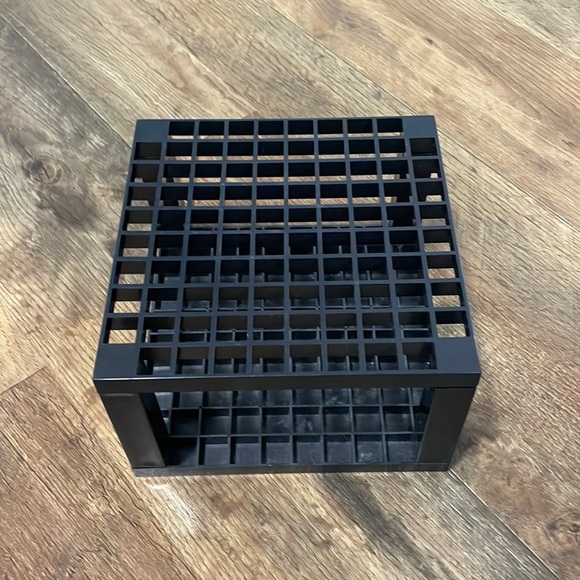 Black Paintbrush/Makeup Holder - Picture 2 of 5